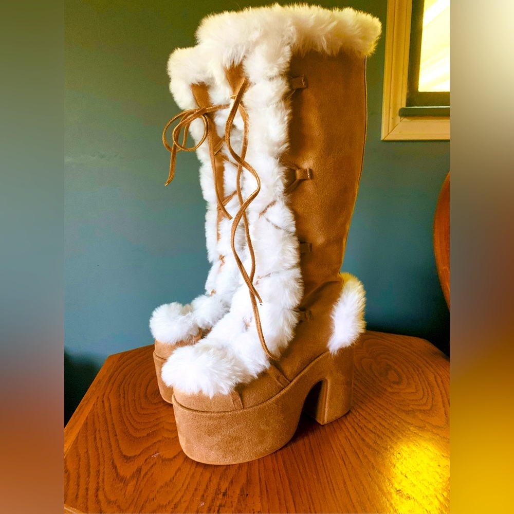 Calf rise, platformed, chunky heels!